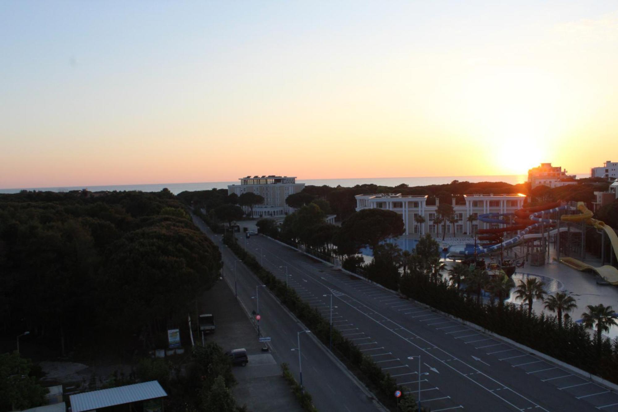 Savana Modern By The Sea Golem (Tirana)
